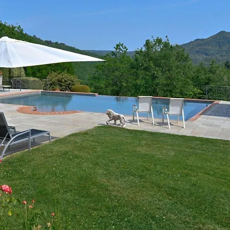 Striano Villa *